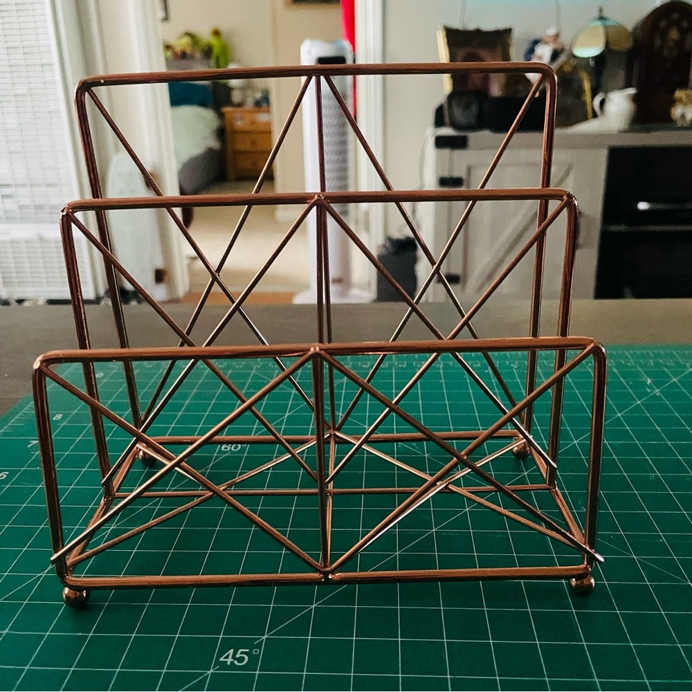Rose Gold Metal Mail Organizer Rack